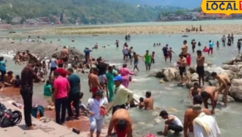 ऋषिकेश में सावन की रौनक के बीच पसरी गंदगी, गंगा घाटों और सड़कों पर कचरे के अंबार से स्थानीय लोगों में भारी नाराजगी