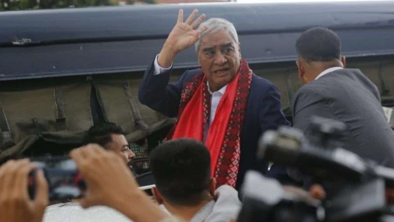 नेपाल के पूर्व पीएम शेर बहादुर देउबा की स्वदेश वापसी, मारपीट के करीब 6 महीने बाद काठमांडू में मिला भव्य स्वागत