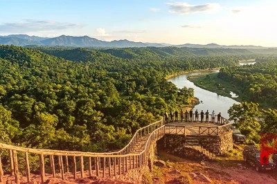 सैलानियों की पहली पसंद बनी चंपारण की यह खूबसूरत जगह, प्राकृतिक नजारों का लुत्फ उठाने रोजाना पहुंच रहे 1,000 पर्यटक