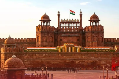 स्वतंत्रता दिवस: लाल किले से पीएम मोदी का संकल्प, 2047 तक भारत को आत्मनिर्भर बनाने का रोडमैप