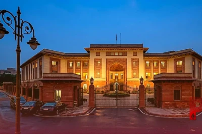 वंदे मातरम पर कांग्रेस और भाजपा में सियासी संग्राम, क्या कानूनी कार्रवाई तक पहुंचेगा विवाद?