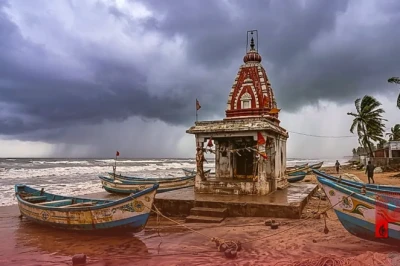 प्रशांत महासागर में लाला तूफान का कहर, 137 KMPH की रफ्तार से हवाई की ओर बढ़ रहा खतरा