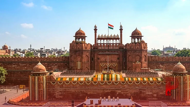80वें स्वतंत्रता दिवस पर प्रधानमंत्री नरेंद्र मोदी ने देश को दी बधाई, विकसित भारत का दोहराया संकल्प