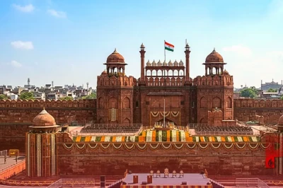 80वें स्वतंत्रता दिवस पर प्रधानमंत्री नरेंद्र मोदी ने देश को दी बधाई, विकसित भारत का दोहराया संकल्प