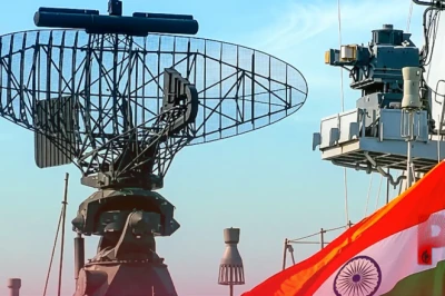 भारतीय नौसेना के ‘ब्लू-वाटर नेवी’ बनने की अनकही दास्तान: सीमित संसाधनों से लेकर परमाणु पनडुब्बियों और ब्रह्मोस तक का ऐतिहासिक सफर
