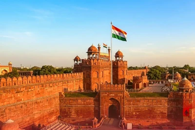 जानिए कौन हैं कैप्टन सोनिया सिंह चौहान, जिन्होंने 15 अगस्त को लाल किले पर पीएम मोदी के साथ संभाला तिरंगा