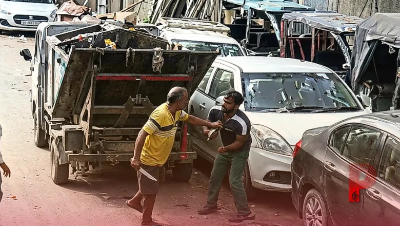 दिल्ली के कल्याणपुरी में सफाई कर्मचारी की दिनदहाड़े चाकू मारकर हत्या, भड़के सफाईकर्मियों ने दी हड़ताल की चेतावनी