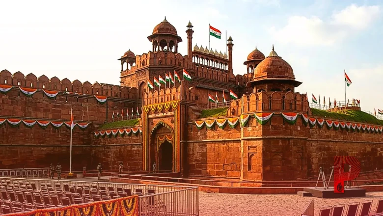 स्वतंत्रता दिवस समारोह: लाल किले पर राहुल गांधी और मल्लिकार्जुन खड़गे की अनुपस्थिति पर मचा बवाल, बीजेपी और कांग्रेस में छिड़ी जंग