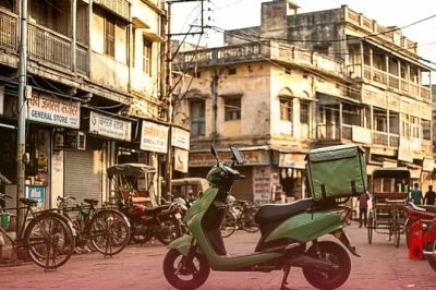 ऑस्ट्रेलिया में गिग वर्कर्स की बल्ले-बल्ले, डिलीवरी करने वालों को मिलेंगे हर घंटे ₹2000