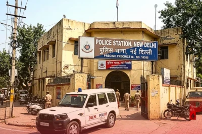 वंदे मातरम् के अपमान का आरोप, सोनिया और राहुल गांधी के खिलाफ पुलिस में दर्ज कराई गई शिकायत