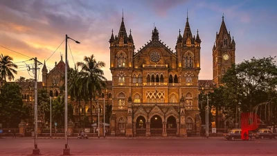 मुंबई 26/11 हमलों के मास्टरमाइंड हाफिज सईद और लखवी पर भारत में शुरू हुआ मुकदमा, गैर-मौजूदगी में भी मिलेगी सजा
