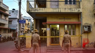 बेंगलुरु में सनसनीखेज वारदात: बंद कमरे में मिले पिता और 4 साल के मासूम बेटे के शव, मृतक की पत्नी पर हत्या का आरोप