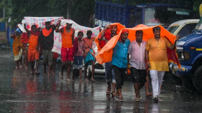 यूपी, बिहार और झारखंड समेत कई राज्यों में आज मूसलाधार बारिश का अलर्ट, IMD ने जारी की चेतावनी