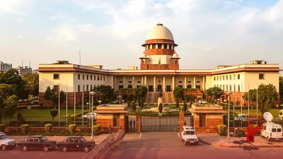 इमरान खान की जेल से रिहाई पर अड़ी शहबाज सरकार, सुप्रीम कोर्ट के आदेश को चुनौती देने की तैयारी