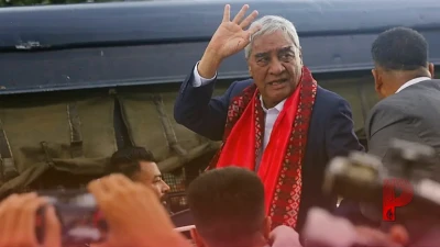 नेपाल के पूर्व पीएम शेर बहादुर देउबा की स्वदेश वापसी, मारपीट के करीब 6 महीने बाद काठमांडू में मिला भव्य स्वागत