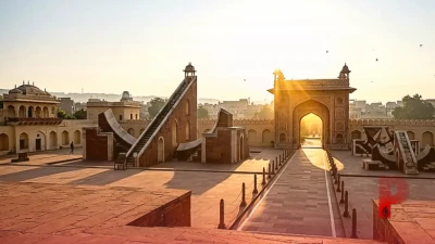 सूर्य गोचर 2026: सिंह राशि में सूर्य का प्रवेश, इन 4 राशियों के लिए खुलेगा तरक्की का द्वार