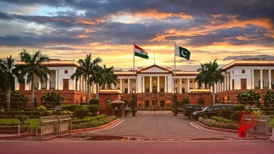 पाकिस्तान की अदियाला जेल में इमरान खान की मौत की खबर से हड़कंप, क्या आसिम मुनीर ने ले लिया पुराना बदला?