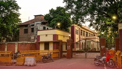 झारखंड के JPSC-JSSC विवाद पर तेजस्वी यादव की चुप्पी पर क्यों उठ रहे सवाल?