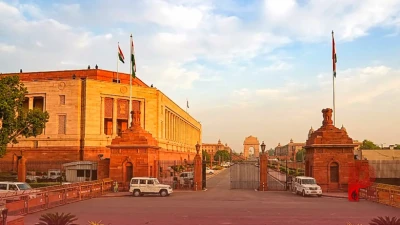 संसद सत्र से पहले प्रधानमंत्री नरेंद्र मोदी का बड़ा दांव, एनडीए का कुनबा बढ़ाने की कवायद तेज