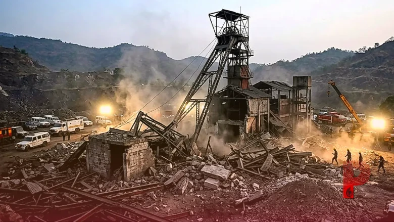 पाकिस्तान: कोयला खदान में भीषण धमाके से 32 लोगों की मौत, मलबे में अभी भी फंसे हैं 10 खनिक