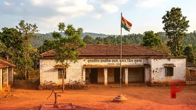 'नक्सलियों ने तोड़ दिए थे मेरे दोनों हाथ, ताकि मैं पढ़ न सकूं' - सुकमा के पूर्व सरपंच ने बयां की 1990 की वो खौफनाक दास्तान