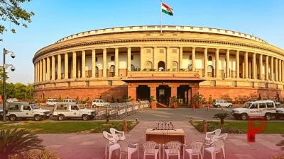 राहुल गांधी का प्रल्हाद जोशी पर बड़ा हमला, बलात्कारियों को बचाने वाला बताया 'सबसे घिनौना आदमी'