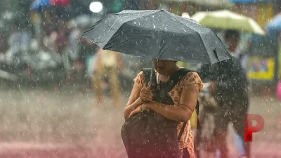 महाराष्ट्र के चार जिलों में भारी बारिश का ऑरेंज अलर्ट, 100 MM तक बरस सकते हैं बादल