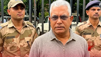 कुनाल घोष के निलंबन पर पश्चिम बंगाल में सियासत गरम, दिलीप घोष ने टीएमसी पर साधा निशाना