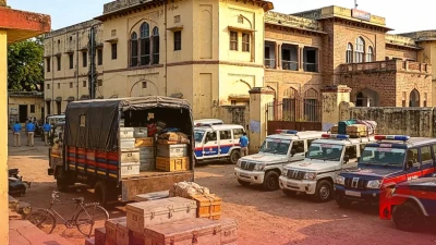 मध्य प्रदेश चुनाव: दतिया में निर्वाचन आयोग का बड़ा एक्शन, 14 पुलिस अधिकारियों का किया तबादला