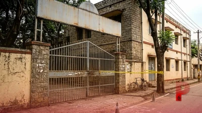 बेंगलुरु: क्लास से बाहर निकालकर की गई पिटाई, सदमे में 7वीं के छात्र ने उठाया आत्मघाती कदम