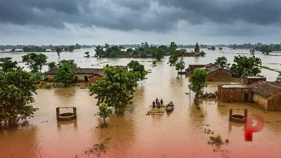 अगले 60 घंटों में मानसून का रौद्र रूप, 22 राज्यों में भारी बारिश और बाढ़ का अलर्ट जारी