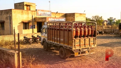 18 हजार रुपये की बकाया रकम के लिए 21 लाख का ट्रक और सिलेंडर लेकर फरार हुआ ड्राइवर, पुलिस ने किया भंडाफोड़