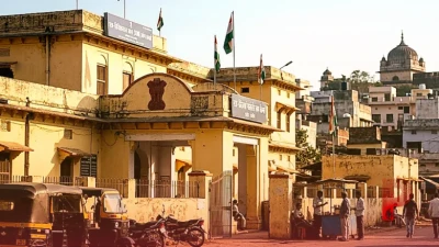दतिया विधानसभा उपचुनाव: कांग्रेस ने पूर्व विधायक घनश्याम सिंह पर खेला दांव, बीजेपी के आशुतोष तिवारी से होगी टक्कर