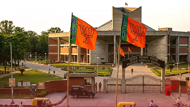 पंजाब विधानसभा चुनाव में बड़ा बदलाव, भाजपा सभी 117 सीटों पर लड़ेगी अकेले