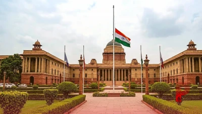 डोनाल्ड ट्रंप का बड़ा निर्देश, सीनेटर लिंडसे ग्राहम के सम्मान में पूरे अमेरिका में आधे झुके रहेंगे झंडे