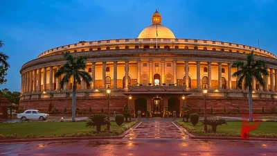 डोनाल्ड ट्रंप के लिए संकटमोचक बने दामाद जेयर्ड कुशनर, अहमद पटेल जैसी भूमिका निभाकर बचा रहे कुर्सी