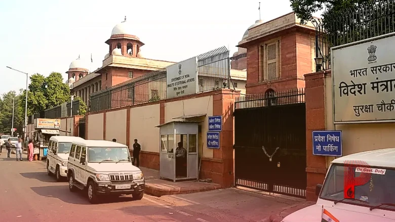 ईरान पर सैन्य कार्रवाई के बाद डोनाल्ड ट्रंप का कड़ा बयान, कहा- सीजफायर अब खत्म, बातचीत करना समय की बर्बादी