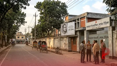 शेख हसीना का बड़ा ऐलान, दिसंबर में बांग्लादेश लौटकर अदालत में करेंगी सरेंडर, कहा- 'मुझे मार भी सकते हैं'