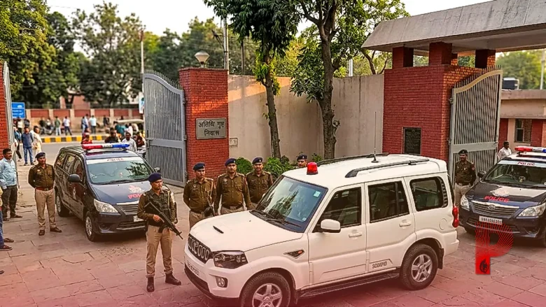 लालू यादव और राबड़ी देवी को वापस मिली Z श्रेणी की सुरक्षा, बुलेटप्रूफ गाड़ी भी हुई मुहैया
