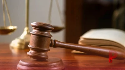 बुजुर्गों का सम्मान सर्वोपरि: छत्तीसगढ़ हाई कोर्ट ने 93 वर्षीय मां को प्रताड़ित करने वाले बेटे-बहू की याचिका की खारिज, खाली करना होगा घर