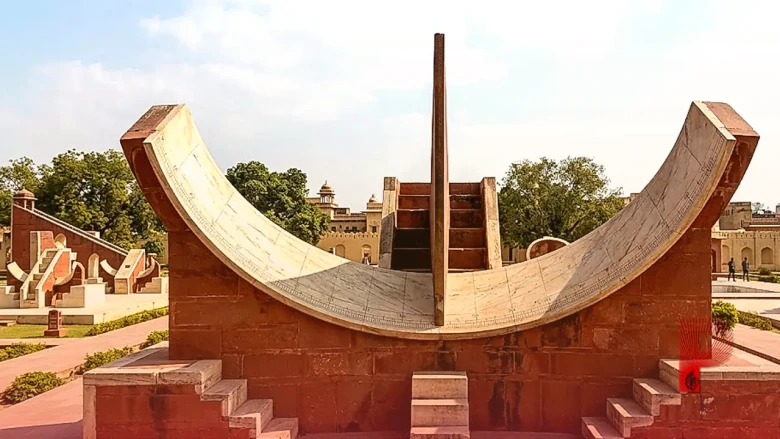 सूर्य का पूर्वाफाल्गुनी नक्षत्र में गोचर, इन 3 राशियों की बढ़ सकती हैं मुसीबतें