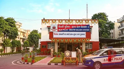 दिल्ली पुलिस परेड: ग्रेटर कैलाश-I बना राजधानी का सबसे साफ-सुथरा थाना, उपराज्यपाल तरणजीत सिंह संधू ने दिया स्वच्छता पुरस्कार