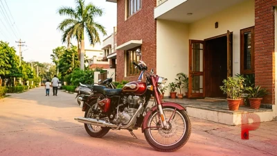 11 साल की उम्र में लाखों की कमाई, भोजपुरी सुपरस्टार खेसारी लाल यादव के बेटे ने पिता को गिफ्ट की बुलेट बाइक