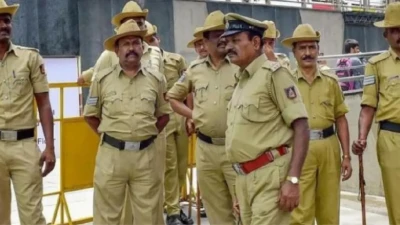 मांड्या में शर्मनाक घटना: जेल वार्ड में महिला के साथ रंगे हाथों पकड़ा गया भ्रष्टाचार का आरोपी अधिकारी