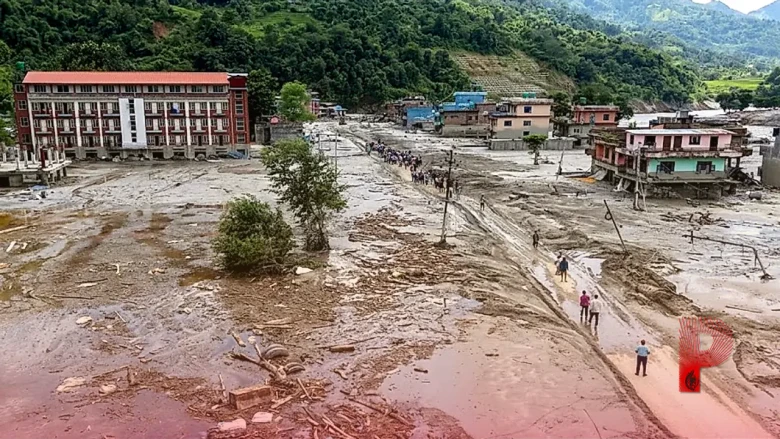 नेपाल आपदा: त्रिशूली नदी में फिर शुरू हुआ रेस्क्यू ऑपरेशन, चीन में ग्लेशियर पिघलने के बाद सरकार ने कहा- फिलहाल कोई बड़ा खतरा नहीं