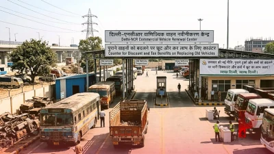 दिल्ली-NCR के लिए सरकार का बड़ा ऐलान, पुराने ट्रकों और बसों को बदलने पर मिलेगा भारी डिस्काउंट और टैक्स में छूट