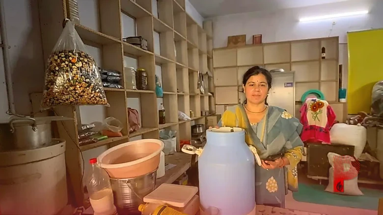 बागेश्वर: प्रेमा कोरंगा की डेयरी ने बदली पशुपालकों की तकदीर, हर महीने हो रही एक लाख रुपये से अधिक की कमाई
