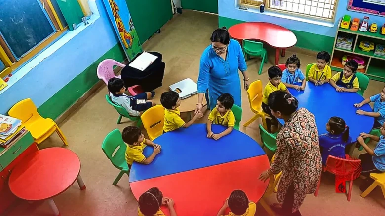 दिल्ली के प्ले स्कूल में मासूम के साथ दरिंदगी, 3 साल के बच्चे के कान के पर्दे में आई सूजन