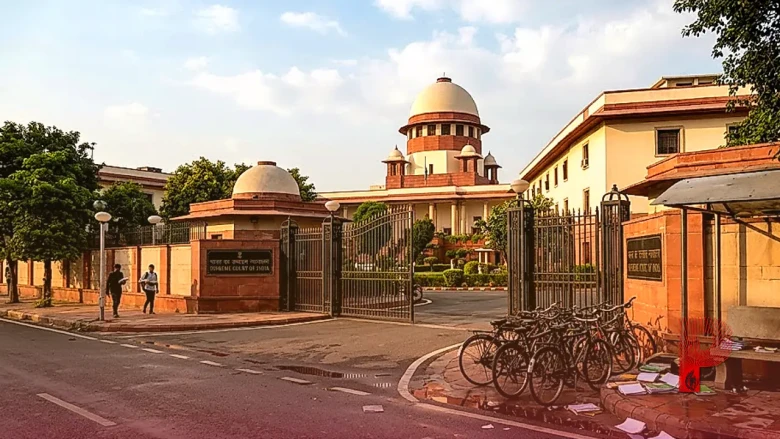 सुप्रीम कोर्ट का बड़ा फैसला: 2873 लोगों पर अब भी चलेगा केस, छात्रों को मिली बड़ी राहत
