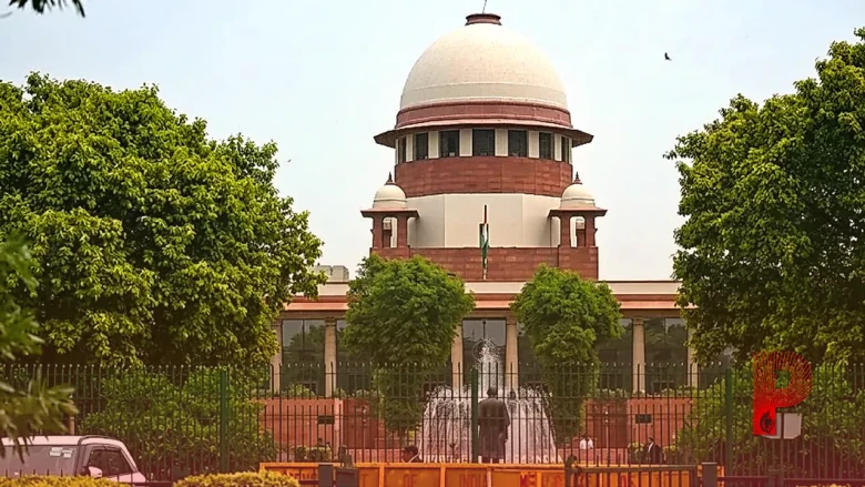 NEET पेपर लीक विरोध: प्रदर्शनकारी छात्रों को सुप्रीम कोर्ट से बहुत बड़ी राहत, दर्ज प्राथमिकियां रद्द करने का ऐतिहासिक आदेश